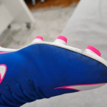 Nike Jr Mercurial Kramponun Hızlı Aşınması Ve Yanıltıcı Fiyatı