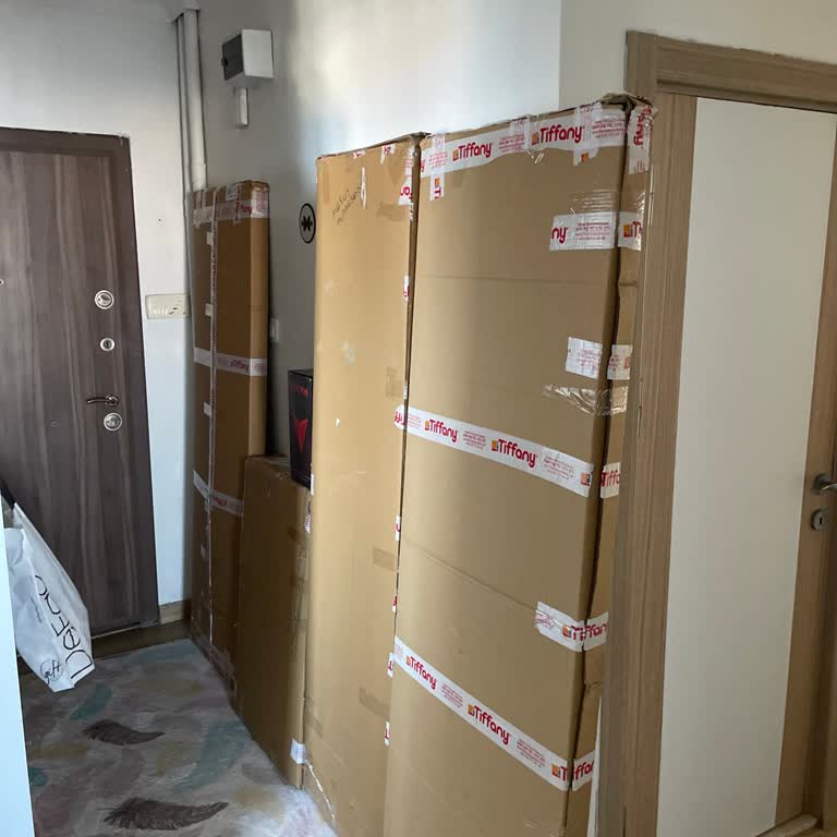 Pierre Cardin Gardırop Parçası Eksik Ve 3 Aylık Teslimat Gecikmesi