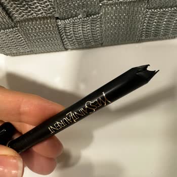 Yves Saint Laurent Göz Kalemi Ucunun Sürekli Kırılması Ve İade Talebi