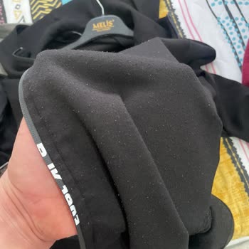 Kısa Sürede Tüylenme Ve Saygısız Mağaza Yaklaşımı