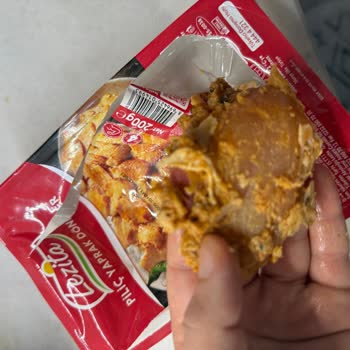 Lezita Döner Ürününün İçinde Çiğ Tavuk Parçası Bulunması