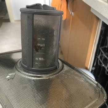 Beko Bulaşık Makinesinin Filtre Paslanması Ve Küflenmesi Tekrar Ediyor, Ürün Değişimi Talebi