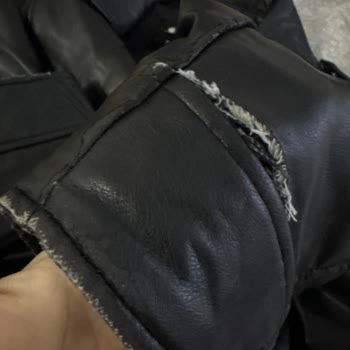 Zara Deri Cekette Yanıltıcı Açıklama Ve Saygısız Satıcı Tavrı