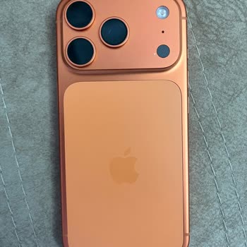 Vatan Bilgisayar’dan Alınan IPhone 17 Pro’da Kronik Hata Ve Servis Sonrası Boya Çözülmesi