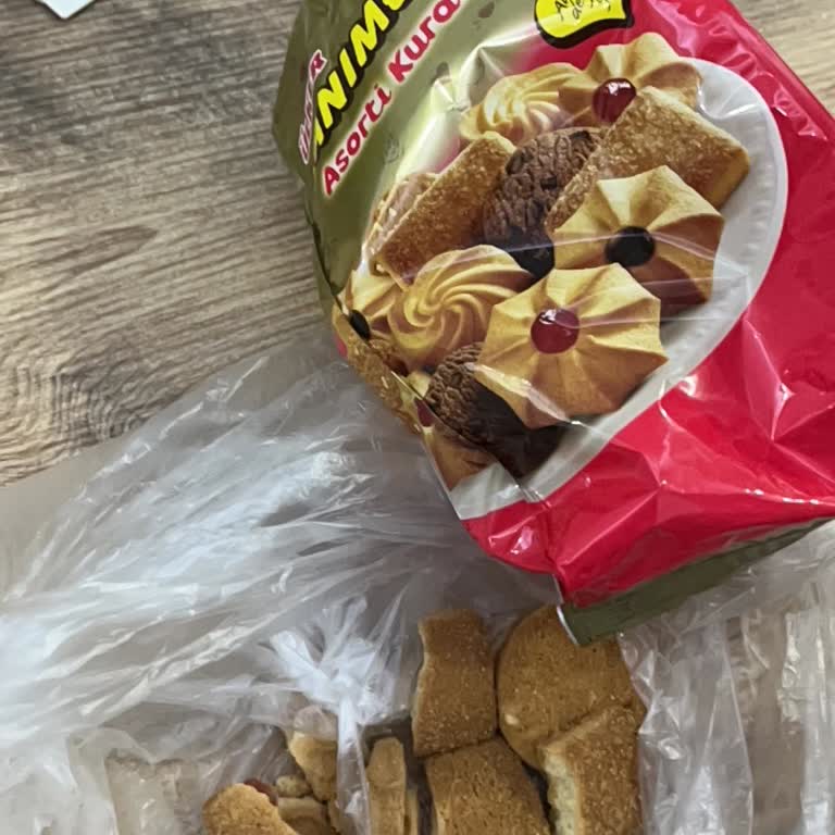 Ülker Hanımeller Kurabiyelerinde Kırık Ve Dağınık Paketleme Sorunu
