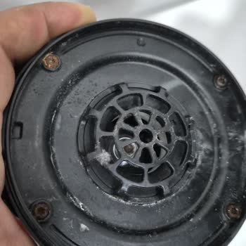 Philips 7000 Serisi Süpürgede Hızlı Paslanma Ve Garanti Reddi Hayal Kırıklığı