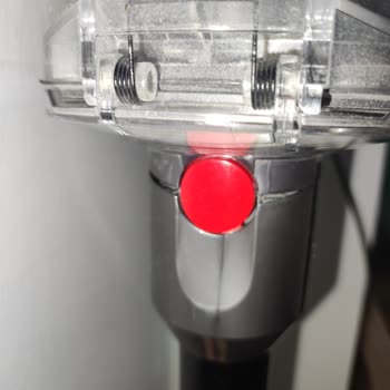 Dyson V12 Detect Slim İç Mekanizmada Kırılma Garanti Kapsamında Değişim Talebi