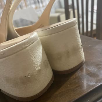 Deichmann Ayakkabılarında Erken Dökülme Ve Mağaza Çözüm Eksikliği