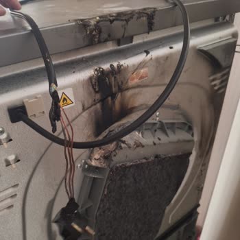 Arçelik Kurutma Makinesinin Yangını Sonrası Garanti Hizmetindeki Uzun Gecikme