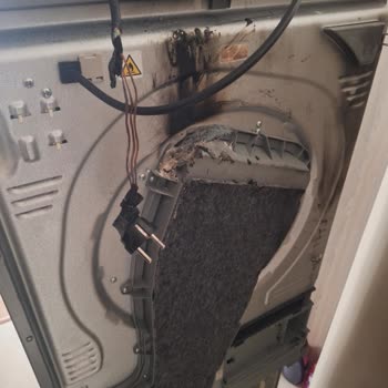 Arçelik Kurutma Makinesinin Yangını Sonrası Garanti Hizmetindeki Uzun Gecikme
