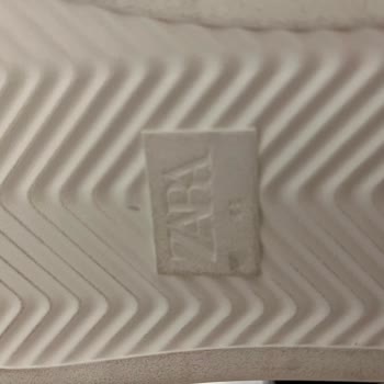 Zara’da Ayakkabı Numara Hatası Ve İade Talebi