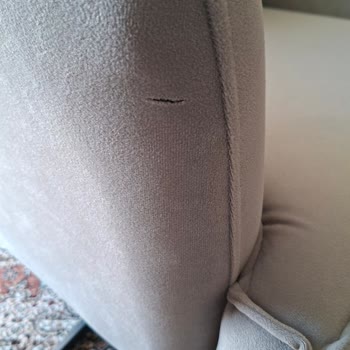 Defolu Koltuk Takımının Değişimi Söz Verildiği Gibi Gerçekleşmedi Ve Suçlayıcı Tavırla Karşılaşıldı
