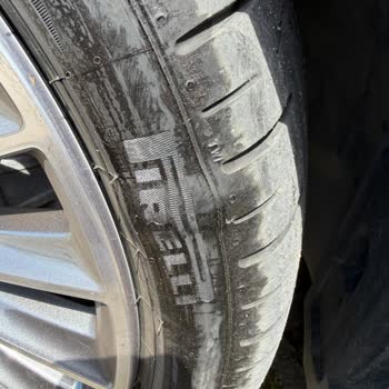 Yeni Mercedes C200'de Lastik Yanak Balonu - Garanti Reddi