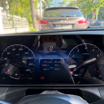 Yeni Mercedes C200'de Lastik Yanak Balonu - Garanti Reddi