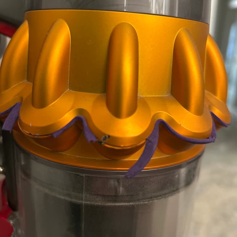 Dyson V15 Servis Ücret Talebi Ve Hasarlı Ürün İadesi