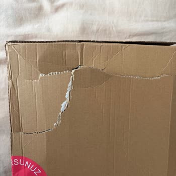 Penti Siparişimde Yırtık Paket Ve Eksik Fatura
