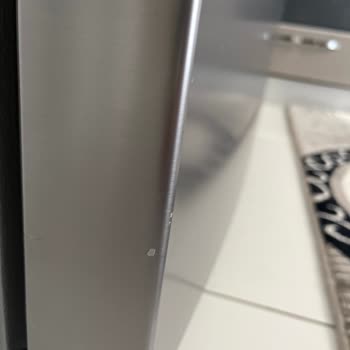 90 Bin TL'lik Beko Buzdolabının Kapısındaki Kısa Sürede Deformasyon İçin Ürün Değişimi İstiyorum