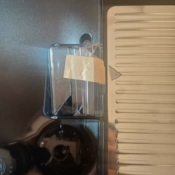 Kırık Parçalar Ücretsiz Değişim Sözü Çelişkisi