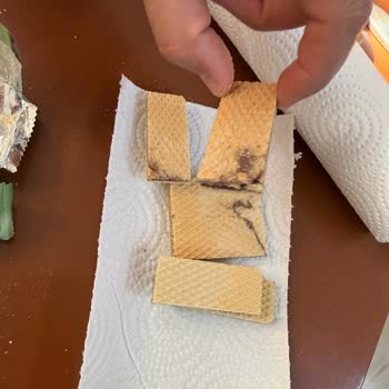 Bozuk Gofret, Sağlık Korkusu Ve Çağrı Merkezinin İlgisizliği