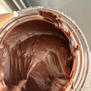 Nutella Kavanozunda Yağ Pütürcükleri Ve Çözüm Sunulmayan Müşteri Hizmetleri