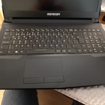 Temizlenmemiş Laptop Ömür Boyu Bakım Vaadi İhlali