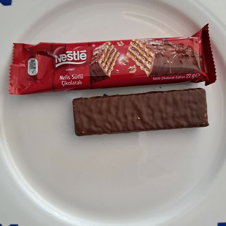 Nestle Gofret Ambalajı Ürün Boyundan Çok Uzun: Tüketici Yanıltması