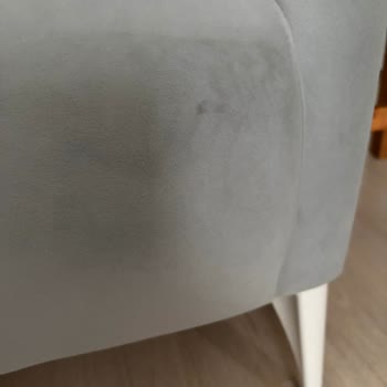 Leke Ve Yanık İzli Ayıplı Koltuk Takımı İçin Tam İade Talebi