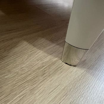 Leke Ve Yanık İzli Ayıplı Koltuk Takımı İçin Tam İade Talebi