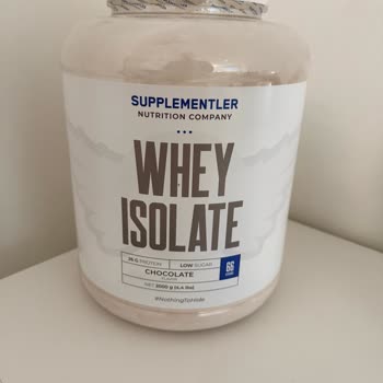 İzmit Mağazasından Aldığım Isolate Whey Ürünün Aşırı Köpürme Ve Topaklanma Sorunu