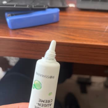 Patlayan Göz Kremi Ve Yanıtsız Müşteri Hizmeti