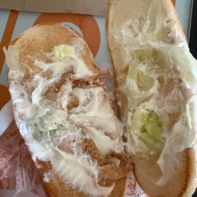 Zümrütevler Şubesindeki Boş Tavuk Burger Sorunu
