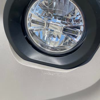 Yeni Citroen Ami’de Boya Lekeleri, Çizikler Ve Kirli Lastik Teslimatı