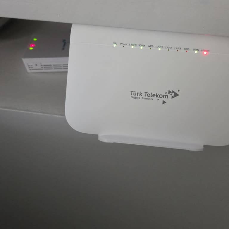 Üç Gün Süren İnternet Kesintisi Çözülmedi, Cayma Bedeli İptali Talebi
