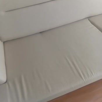 Leke Tutan Koltuk Ve Cevapsız Servis Değişim Talebi