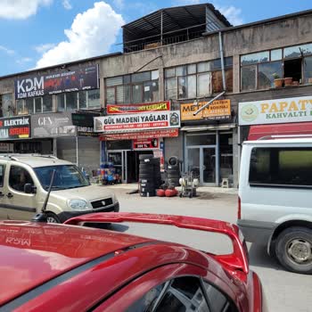 Gül Madeni Yağları Lastik Değişimi