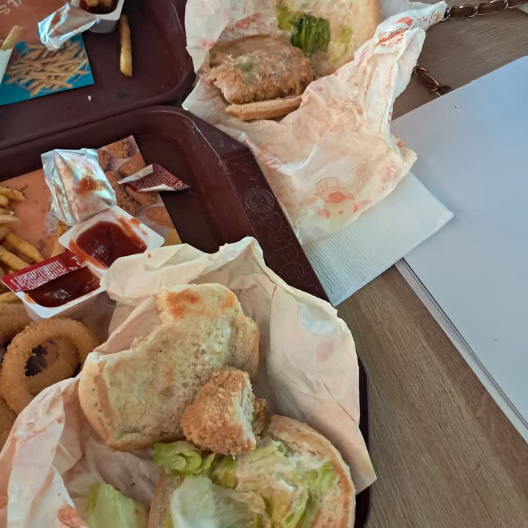 Popeyes Menüsü Görseli Gerçek Ürünle Uyuşmuyor