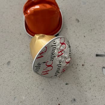 WOC Coffee Kapsüllerinin Makinede Delinmemesi Ve Para İadesi Talebi