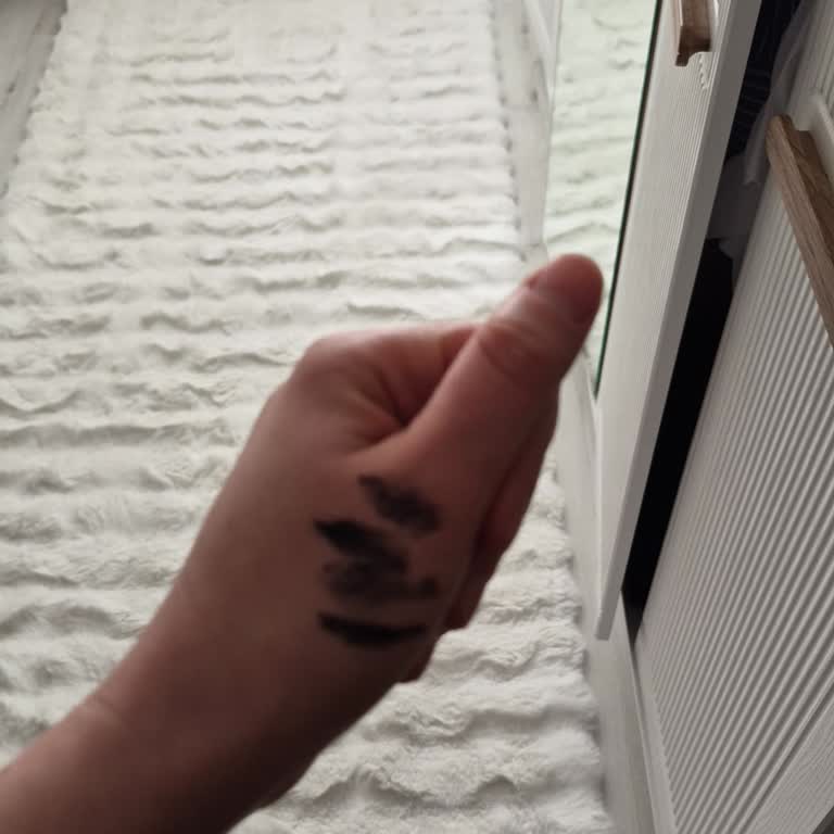 Açtığım Flormar Maskara Kurudu, Kullanılamaz Ve İade Talep Ediyorum