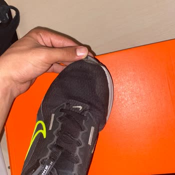 Nike Downshifter 13 Ayakkabısında Kısa Sürede Açılma, Garanti Reddi Ve Ücretsiz Değişim Talebi