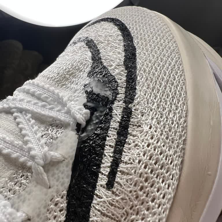 Deforme Gelen Nike Alphafly Air Zoom İçin İade Ve Sipariş İptali Talebi
