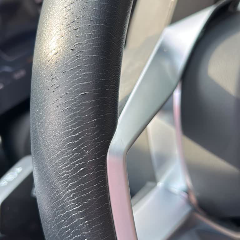 Yeni BMW X1’de Direksiyon Soyulması Ve Garanti Reddi