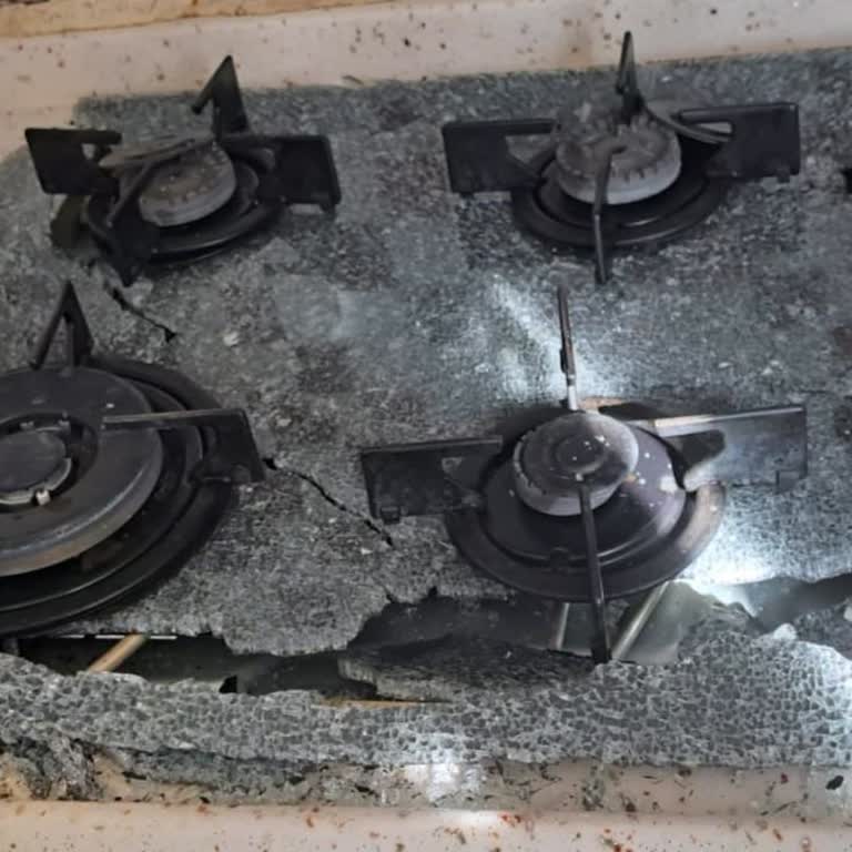 Altus Ocağının Camı Kendiliğinden Patladı Ve Ek Garanti Hakkı Göz Ardı Edildi