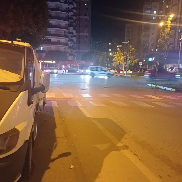 Gece Hastane Çevresinde Şoförün Durmaması Yolcuyu Endişelendirdi