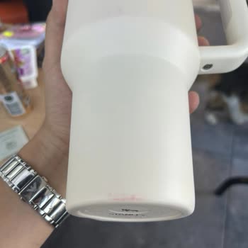 SuperStep Refused Exchange For Damaged Stanley Quencher Gift Cup