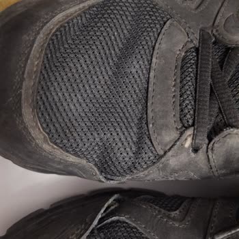 Skechers Yürüyüş Ayakkabısının 5 Ayda Kenar Açılması Ve Değişim Talebi