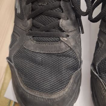 Skechers Yürüyüş Ayakkabısının 5 Ayda Kenar Açılması Ve Değişim Talebi