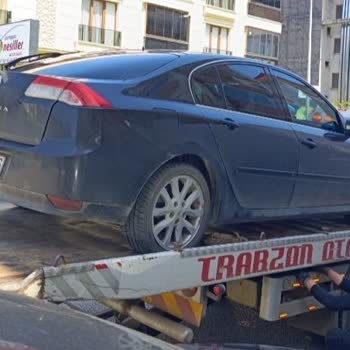 Rögar Kapağının Hatalı Konumu Nedeniyle Araç Lastiği Patladı Ve Masrafı Karşılanmalı