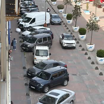 Sultançiftliği Mahallesinde Kamusal Alanın İşgali Ve Zabıta Denetimi Talebi