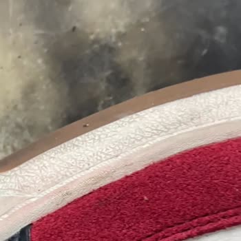 Renk Akıtması Nedeniyle Mağdur Oldum Puma Sneaker Değişimi İstiyorum