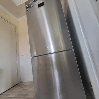 Bosch Buzdolabında Erken Paslanma Ve Ücretsiz Panel Değişimi Talebi